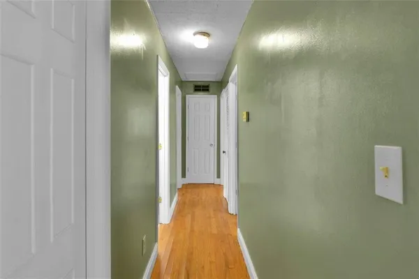 $1,500 | 8941 Ashwood Drive, Riverdale, GA 30274