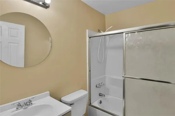 $1,500 | 8941 Ashwood Drive, Riverdale, GA 30274