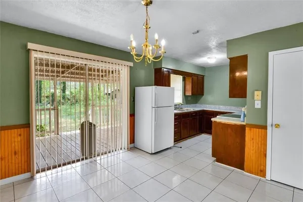 $1,500 | 8941 Ashwood Drive, Riverdale, GA 30274