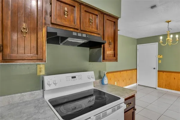 $1,500 | 8941 Ashwood Drive, Riverdale, GA 30274