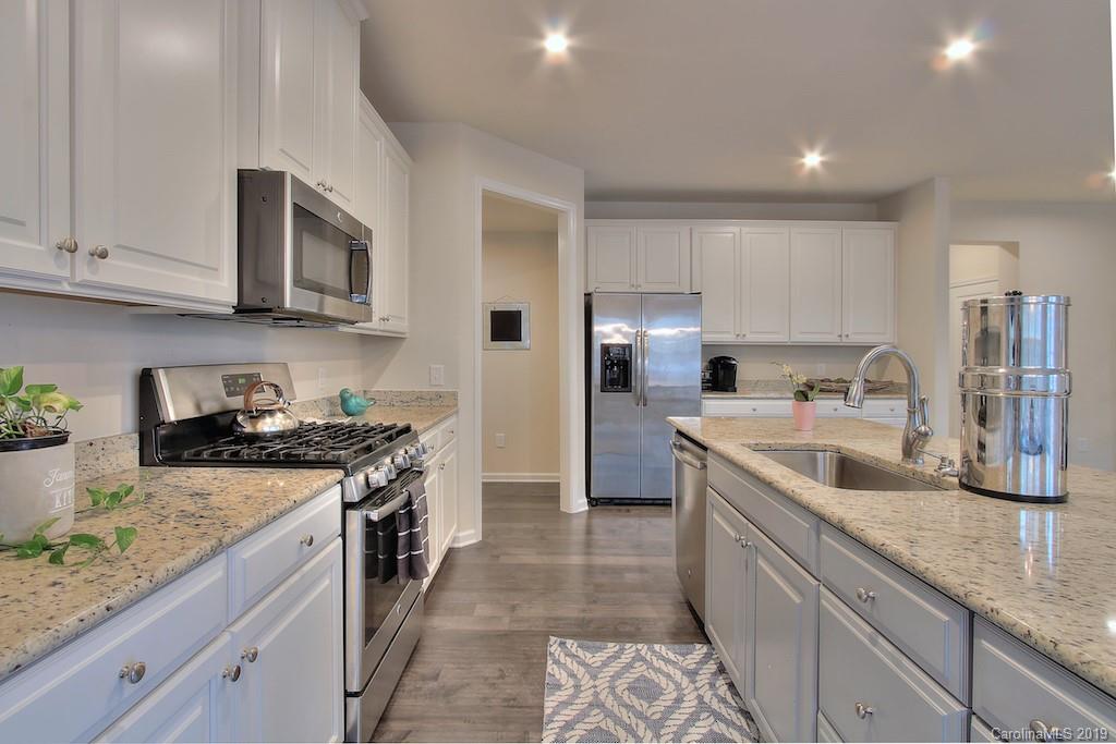 1671 Callahan Road Fort Mill, SC 29715 - Photo 18 of 34 Gallery Image 18