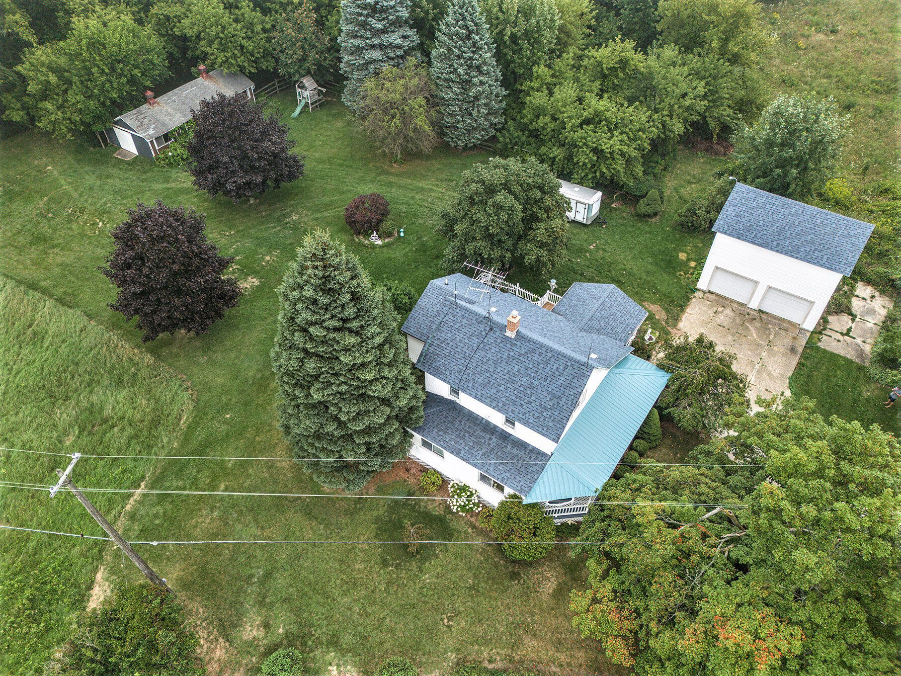 4320 Fruit Ridge Avenue Northwest Grand Rapids, MI 49544 - Photo 24 of 36 004_dji_0004