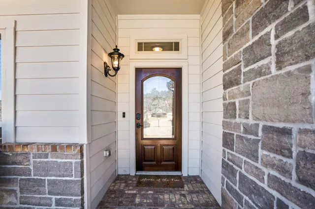 $2,500 | 1730 Wandering Hills Road, Conroe, TX 77304