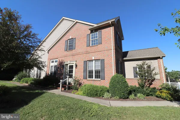 $379,900 | 61 Weaver Avenue, Ephrata, PA 17522