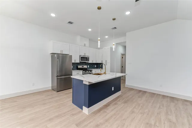 $1,800 | 9005 Nyssa Street, Unit B, Houston, TX 77078