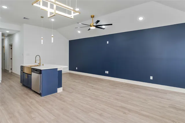 $1,800 | 9005 Nyssa Street, Unit B, Houston, TX 77078