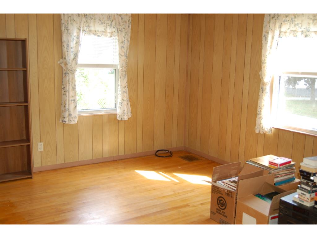 113 Merrill Street Springfield, VT 05156 - Photo 5 of 16
