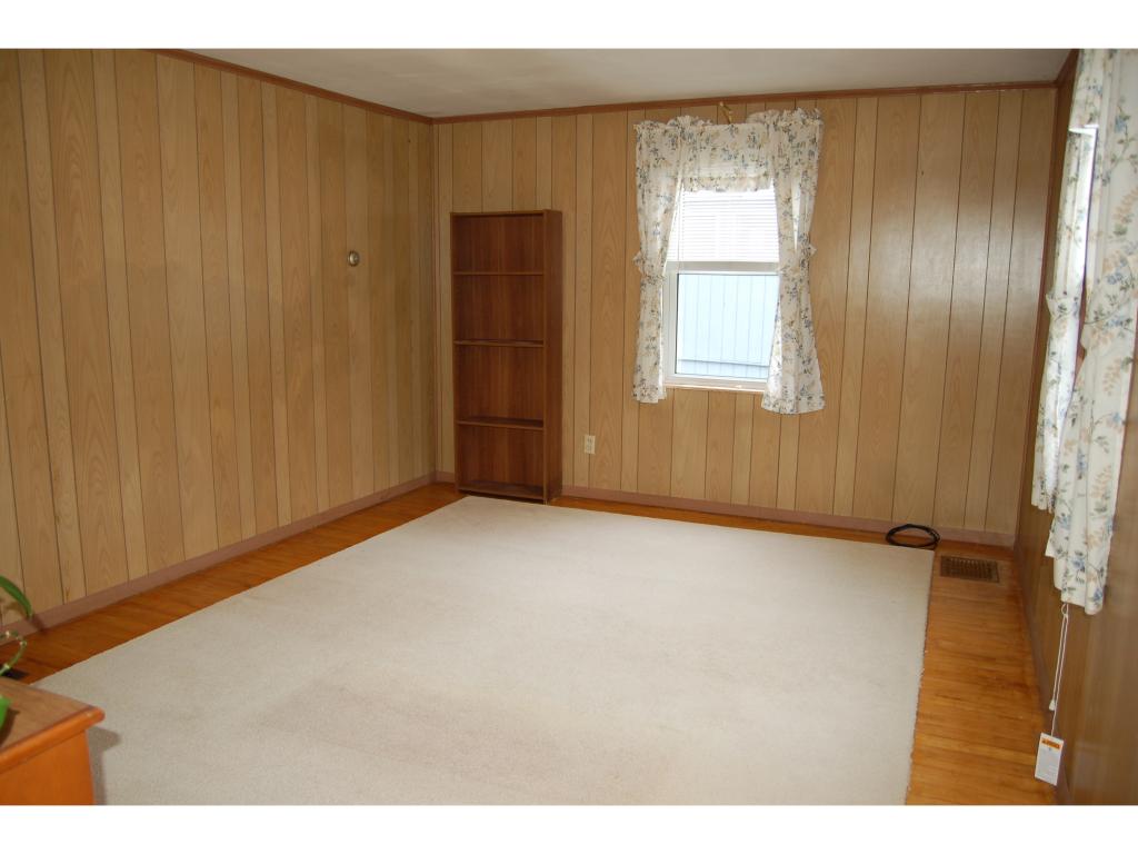 113 Merrill Street Springfield, VT 05156 - Photo 6 of 16