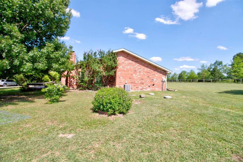 21921 Quail Run Road Sanger, TX 76266 - Photo 27 of 37