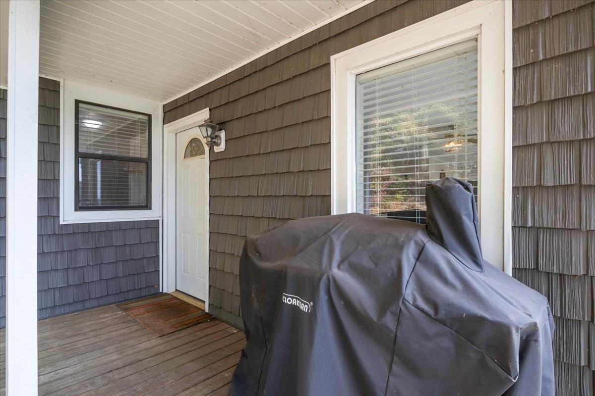 38 Lakeland Road Waverly, TN 37185 - Photo 20 of 41 a view of deck with patio