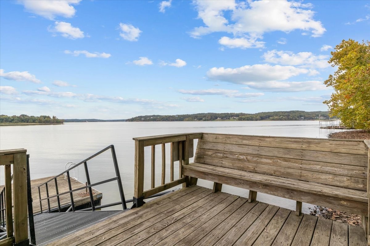 38 Lakeland Road Waverly, TN 37185 - Photo 28 of 41 a view of wooden floor with a lake