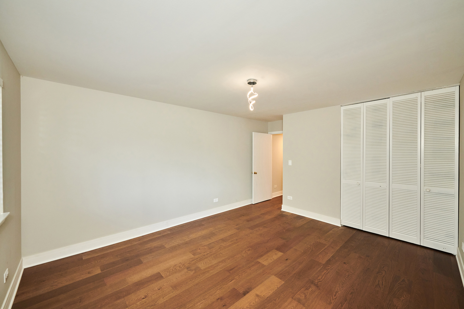 7074 North Ridge Boulevard, Unit 1E Chicago, IL 60645 - Photo 21 of 24