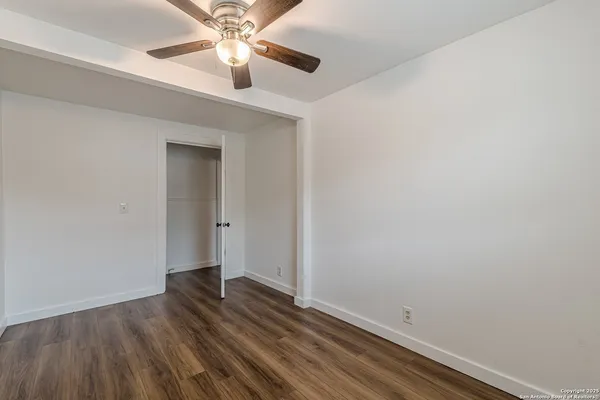 $825 | 2407 South New Braunfels Avenue, Unit 3, San Antonio, TX 78210