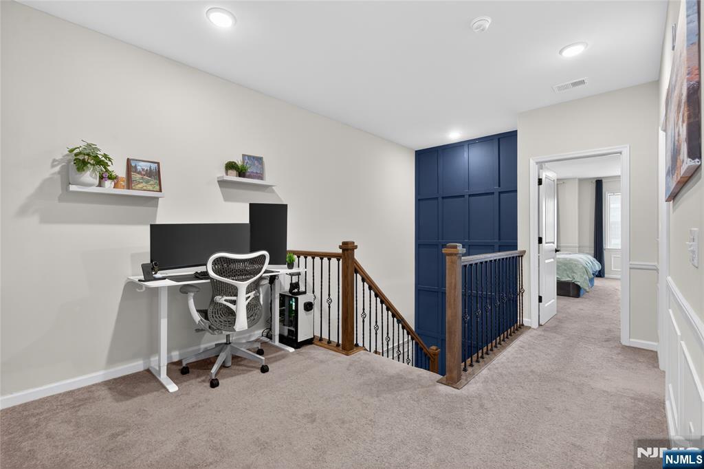 29 Arnold Drive Wood-Ridge, NJ 07075 - Photo 8 of 28
