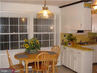 26 Gridiron Road Levittown, PA 19057 - Photo 3 of 6