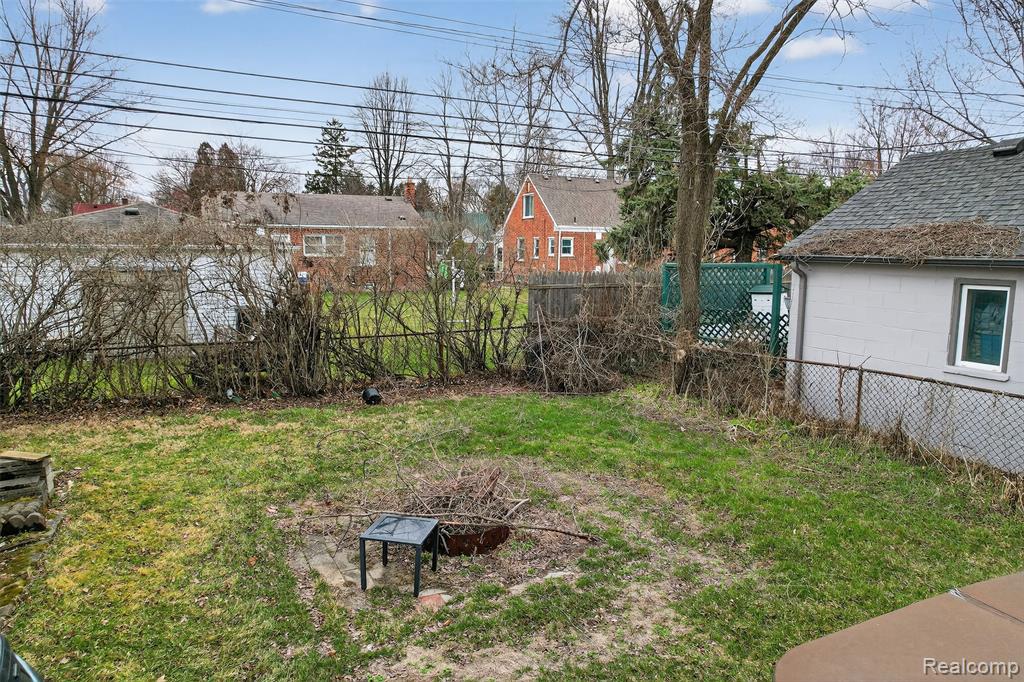 9923 Inkster Road Livonia, MI 48150 - Photo 9 of 26 Gallery Image 9