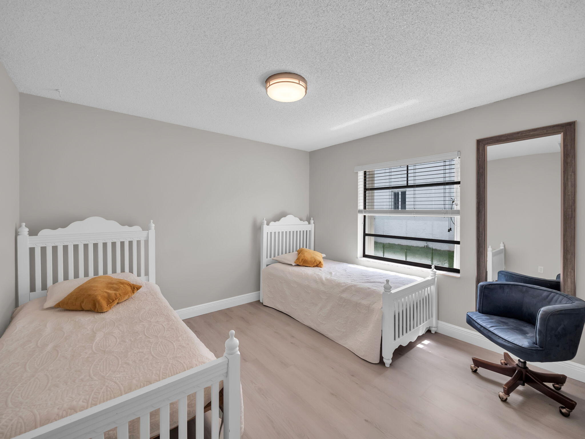 1598 Southwest 19th Street Boca Raton, FL 33486 - Photo 14 of 35 16-web-or-mls-014