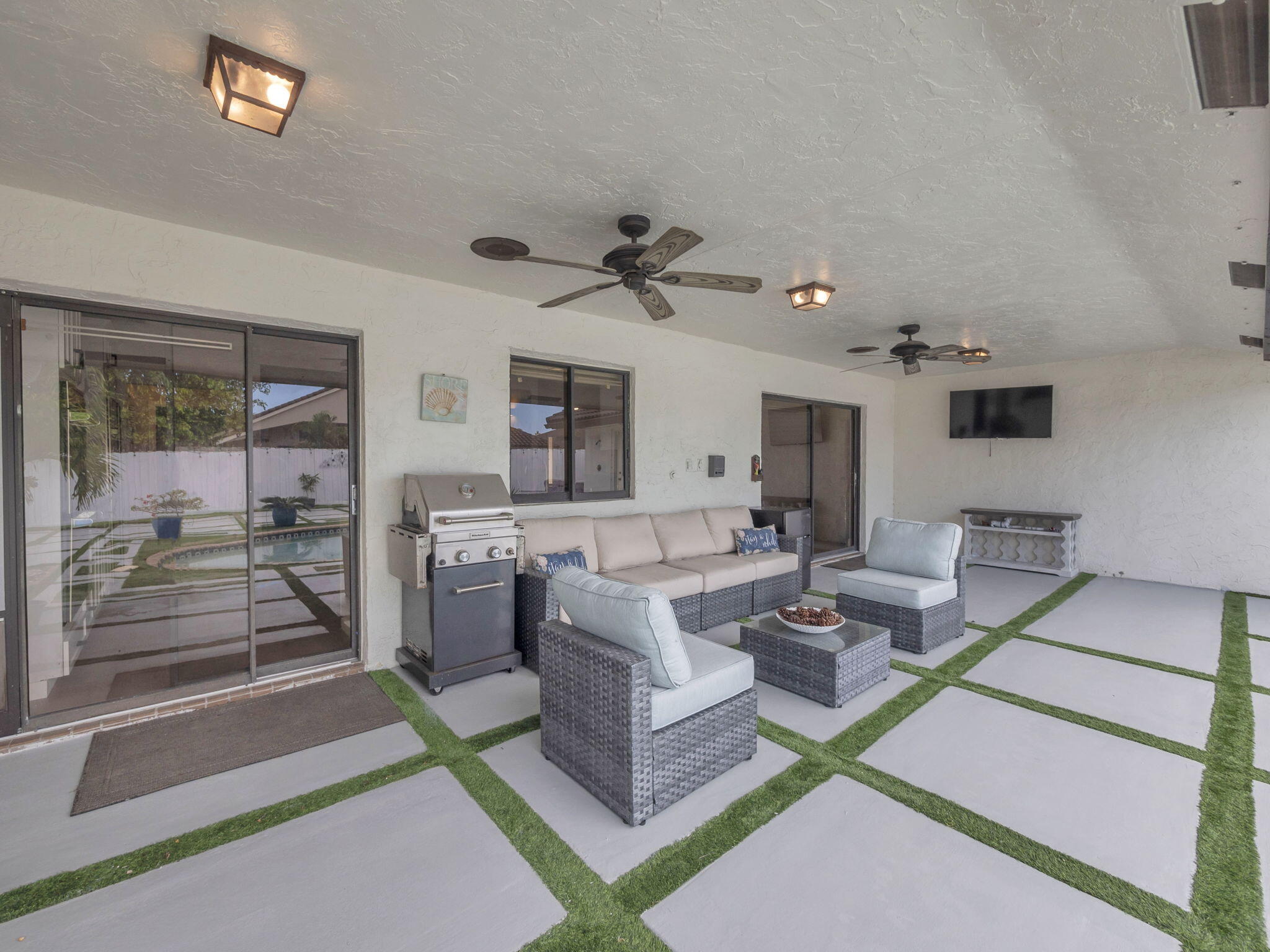 1598 Southwest 19th Street Boca Raton, FL 33486 - Photo 20 of 35 22-web-or-mls-022