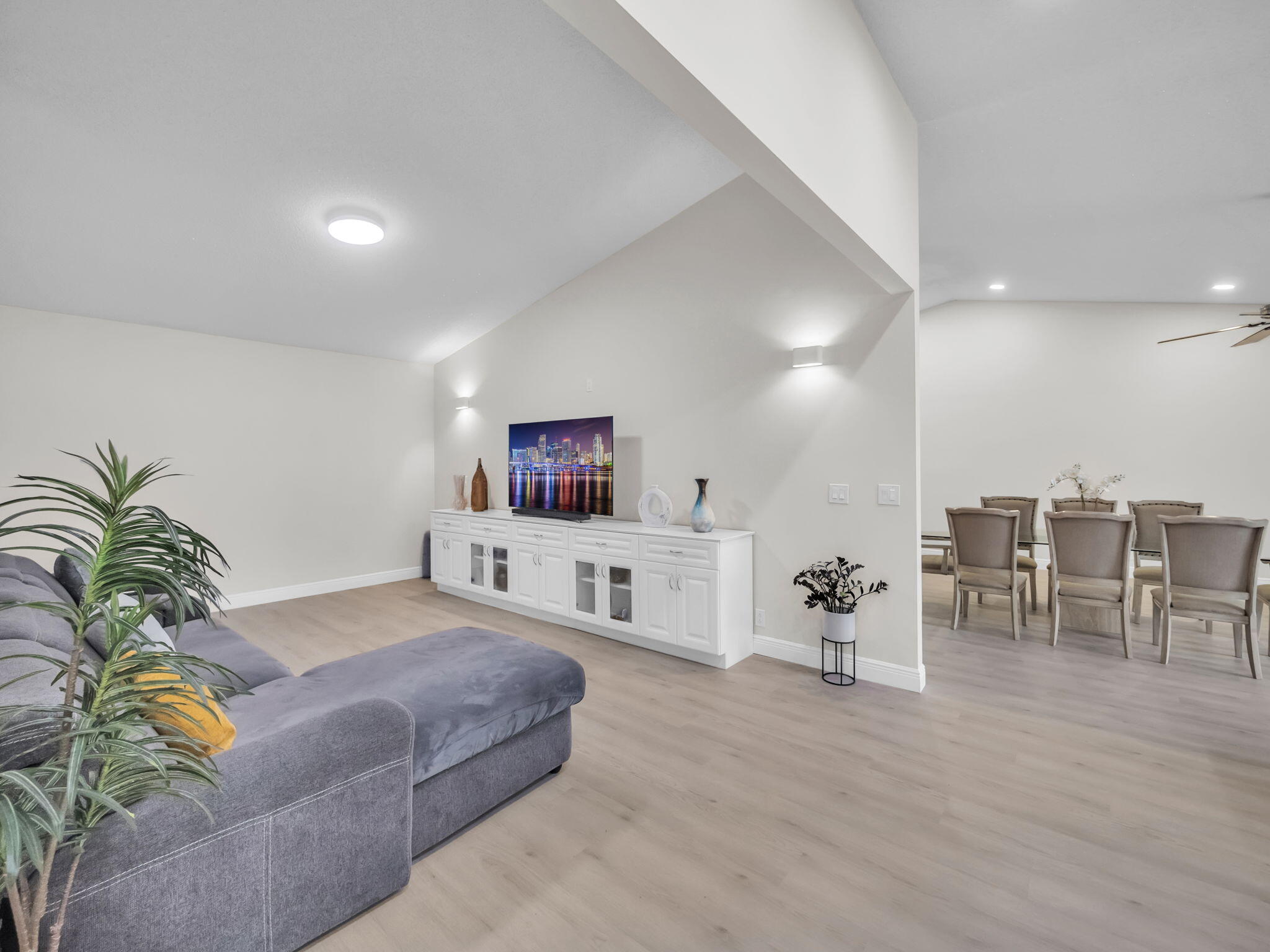 1598 Southwest 19th Street Boca Raton, FL 33486 - Photo 8 of 35 10-web-or-mls-006