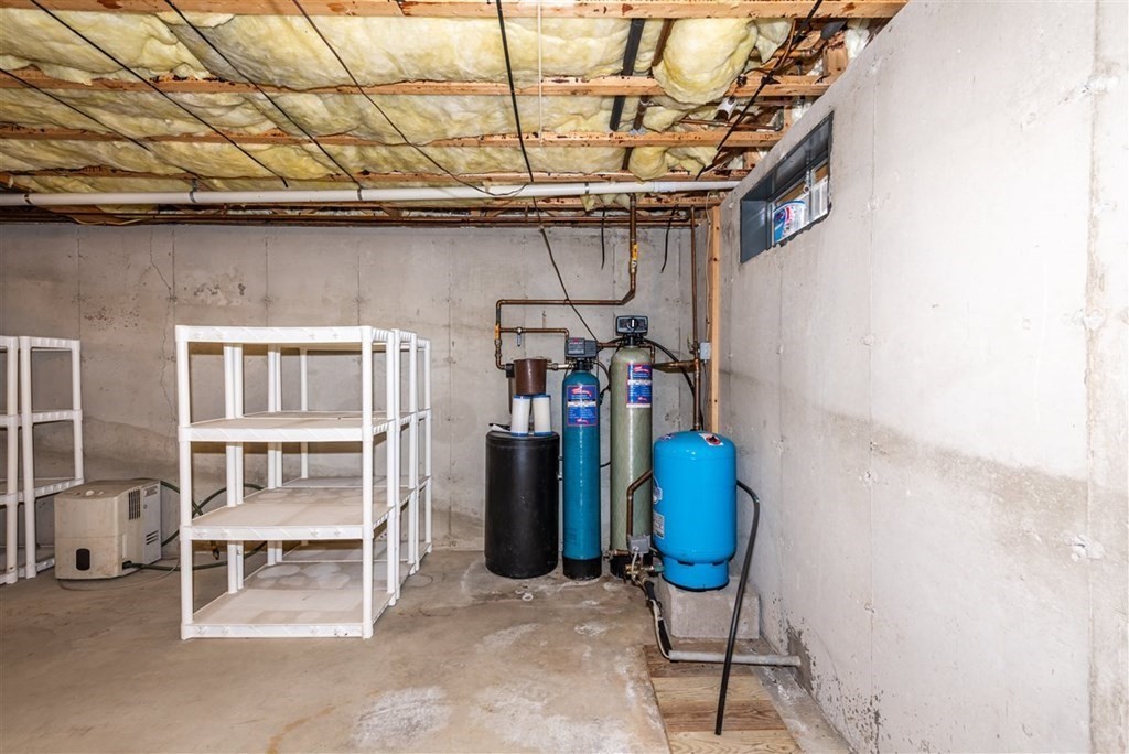 221 Moulton Hill Road Monson, MA 01057 - Photo 28 of 40