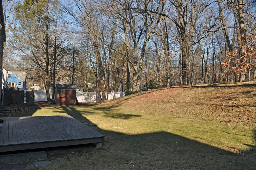 46 Madison Road Wellesley, MA 02481 - Photo 11 of 12 Gallery Image 11