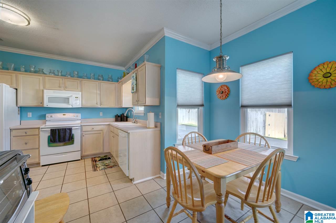 104 Brook Circle Pelham, AL 35124 - Photo 8 of 26