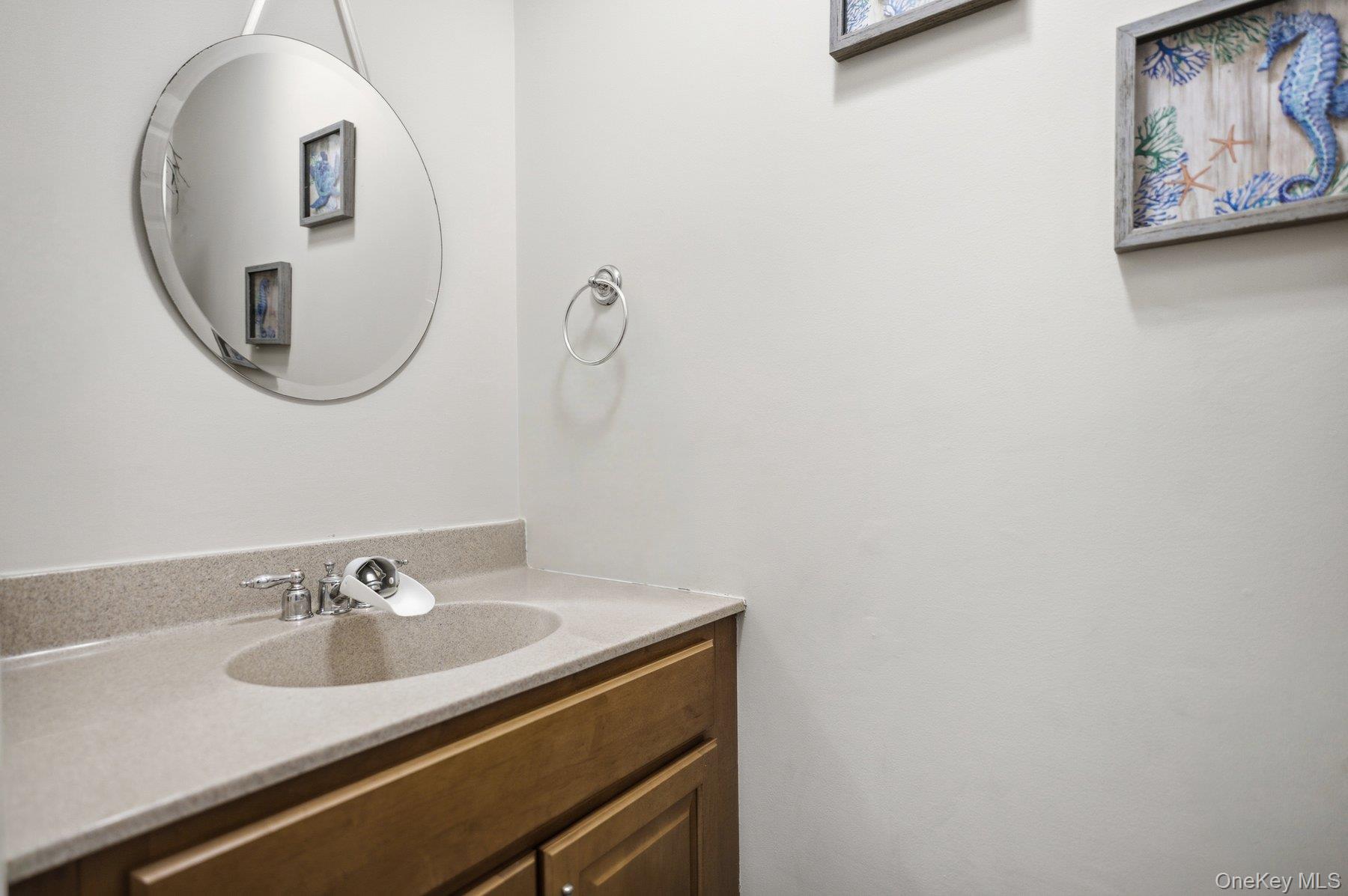28 Cedar Heights Drive Ridge, NY 11961 - Photo 25 of 30 Upstairs Full Bath