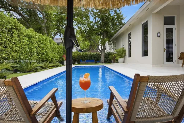 $2,599,000 | 9717 Southwest 94th Terrace, Miami, FL 33176