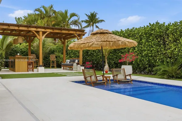 $2,599,000 | 9717 Southwest 94th Terrace, Miami, FL 33176