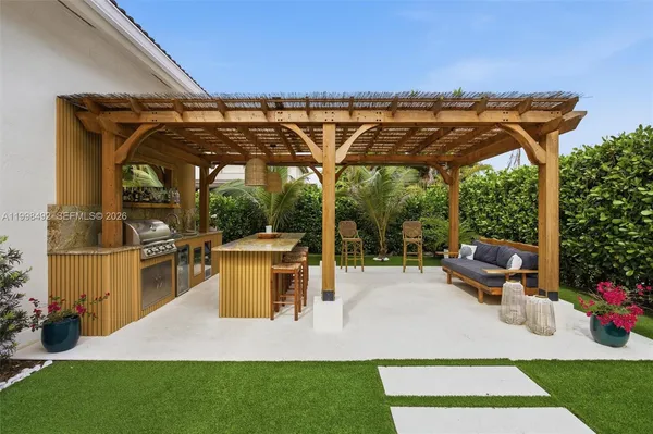 $2,599,000 | 9717 Southwest 94th Terrace, Miami, FL 33176