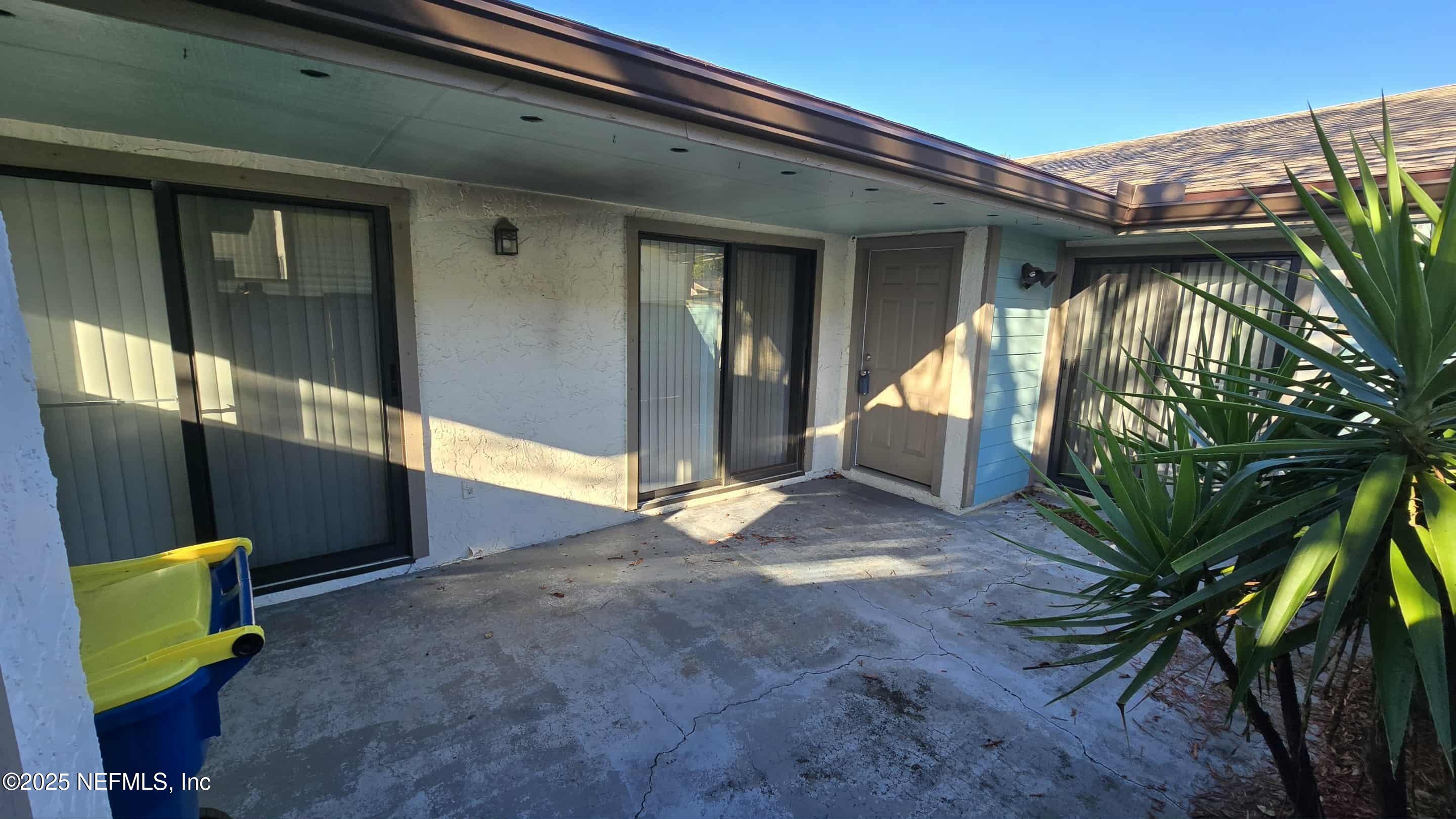 2302 East Challenger Court, Unit 2302 Jacksonville, FL 32233 - Photo 3 of 11