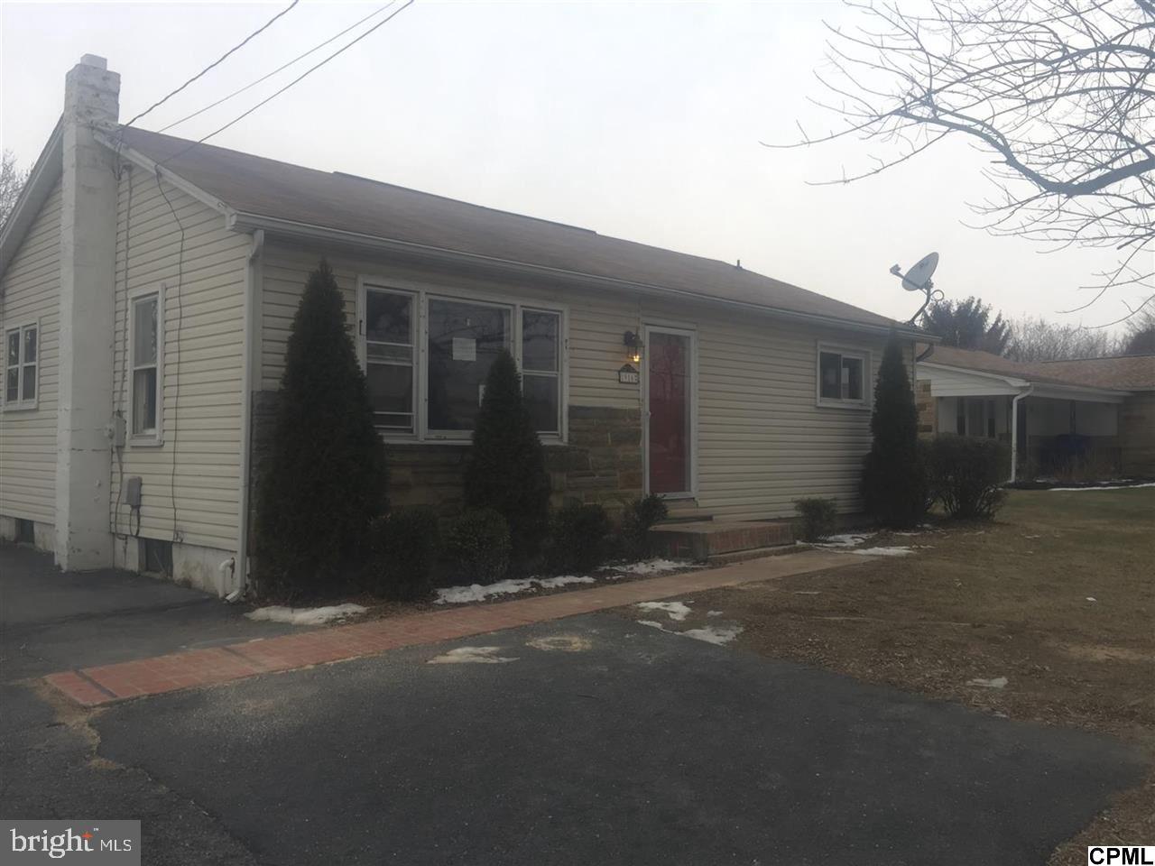 1916 Spring Road Carlisle, PA 17013 - Photo 2 of 17 Gallery Image 2