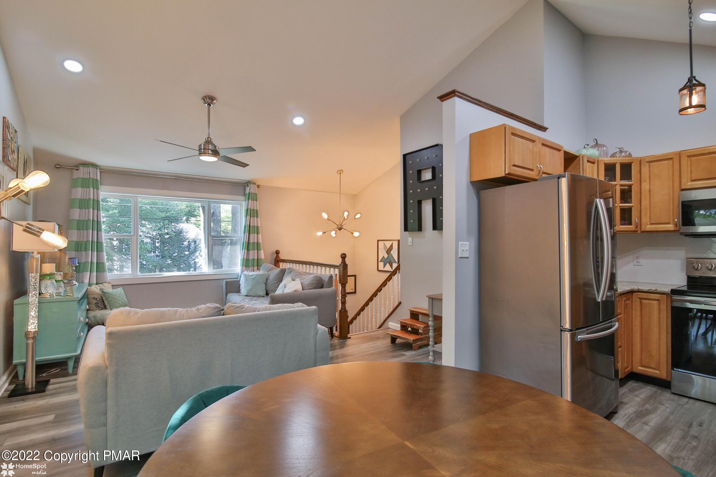 9326 Fairmount Way Tobyhanna, PA 18466 - Photo 5 of 19 HSM (14 of 52)