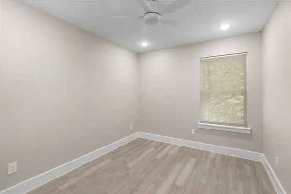 $1,990 | 2644 Hutchinson Street, Fort Worth, TX 76106