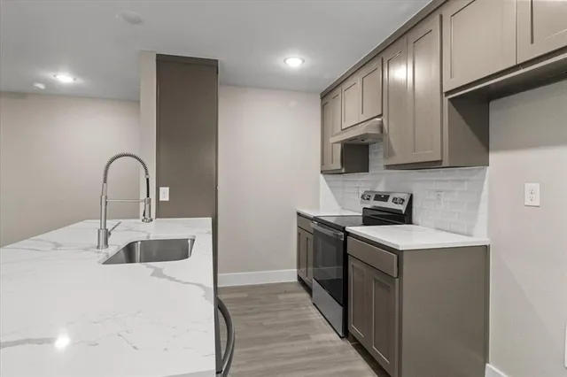 $2,090 | 2644 Hutchinson Street, Fort Worth, TX 76106