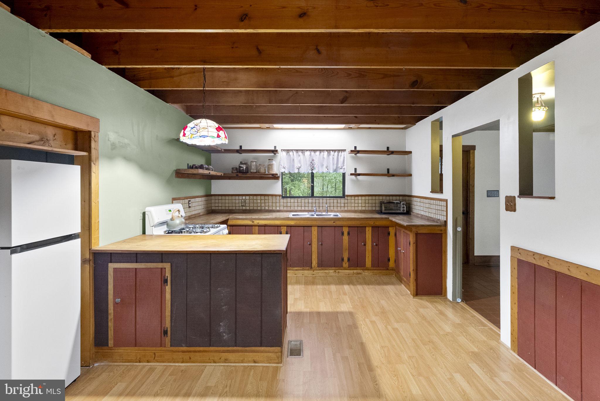 554 Arrington Mountain Road Haywood, VA 22722 - Photo 27 of 80