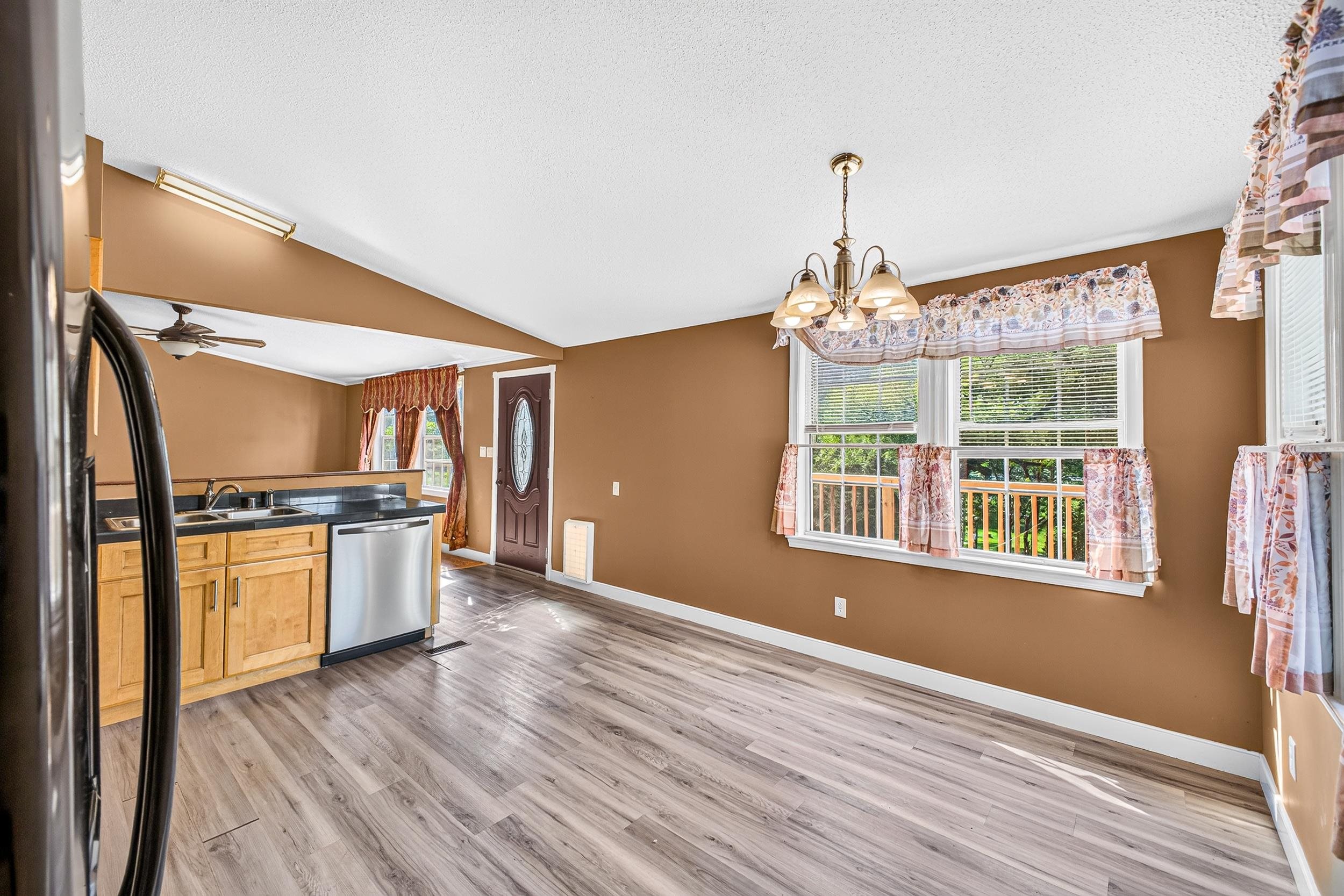 20195 Mt Pleasant Road Elkton, VA 22827 - Photo 13 of 73 Gallery Image 13