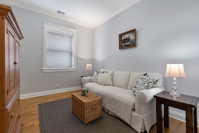1419 West Byron Street, Unit 2 Chicago, IL 60613 - Photo 20 of 22