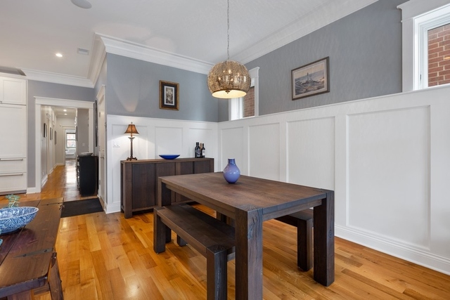 1419 West Byron Street, Unit 2 Chicago, IL 60613 - Photo 5 of 22