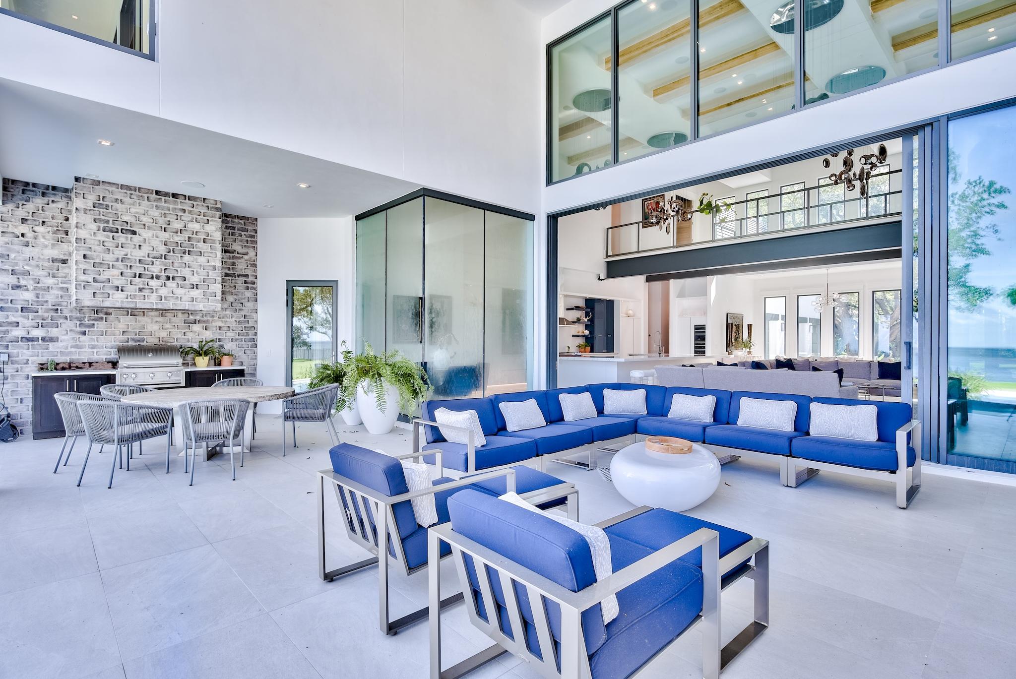 337 Driftwood Point Road Santa Rosa Beach, FL 32459 - Photo 33 of 82 a living room with furniture a rug and a window