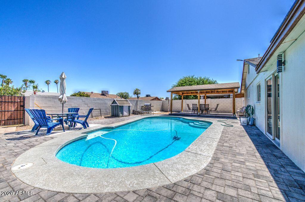 5651 West Monte Vista Road Phoenix, AZ 85035 - Photo 10 of 11 Montevista 26 pool 1
