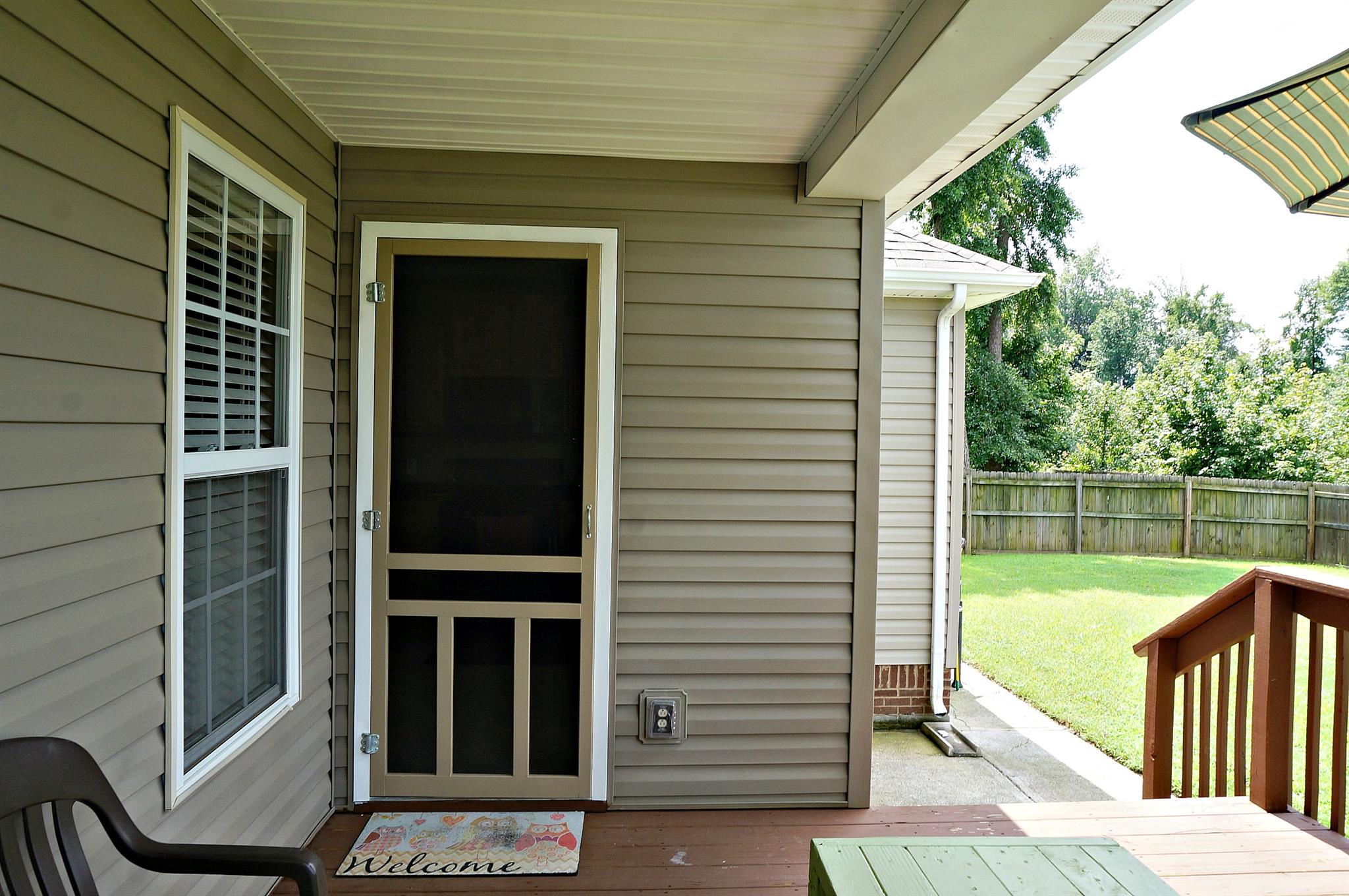 128 Filly Lane Springfield, TN 37172 - Photo 19 of 23 a view of a balcony with furniture
