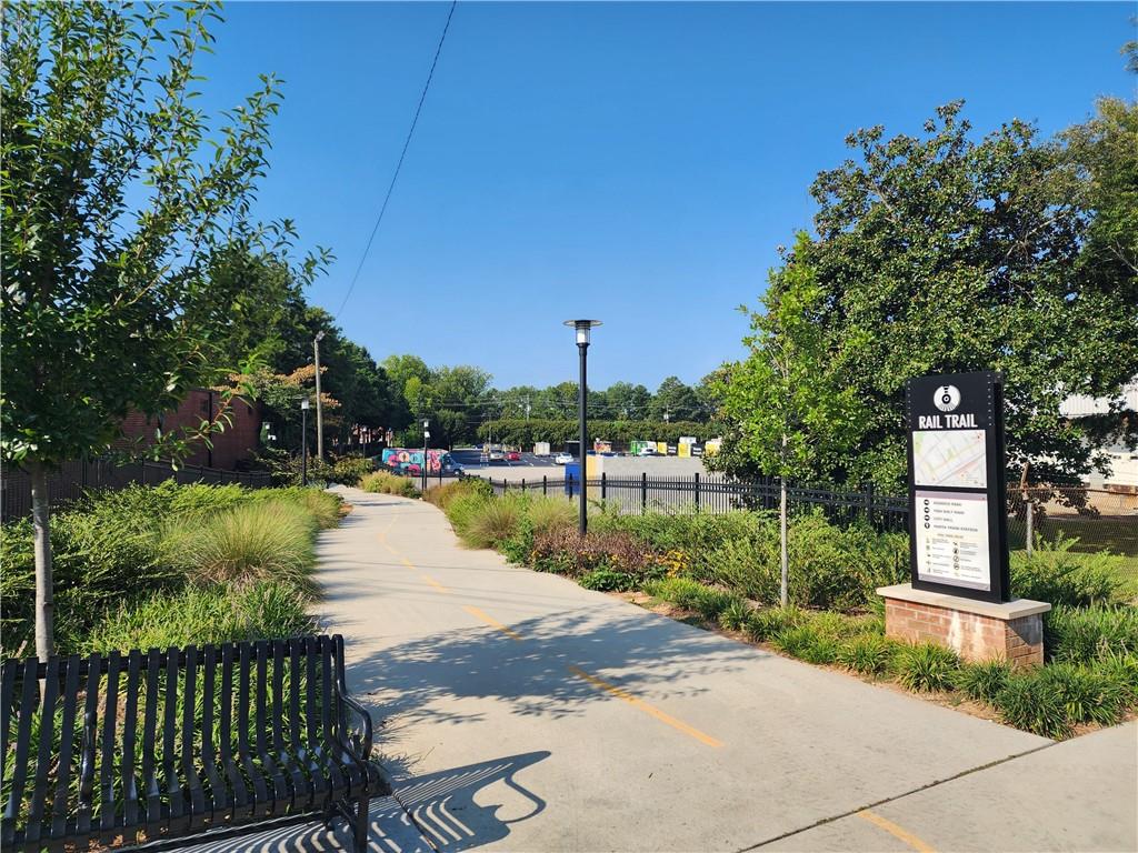 5200 Peachtree Road, Unit 2114 Atlanta, GA 30341 - Photo 29 of 37 Gallery Image 29