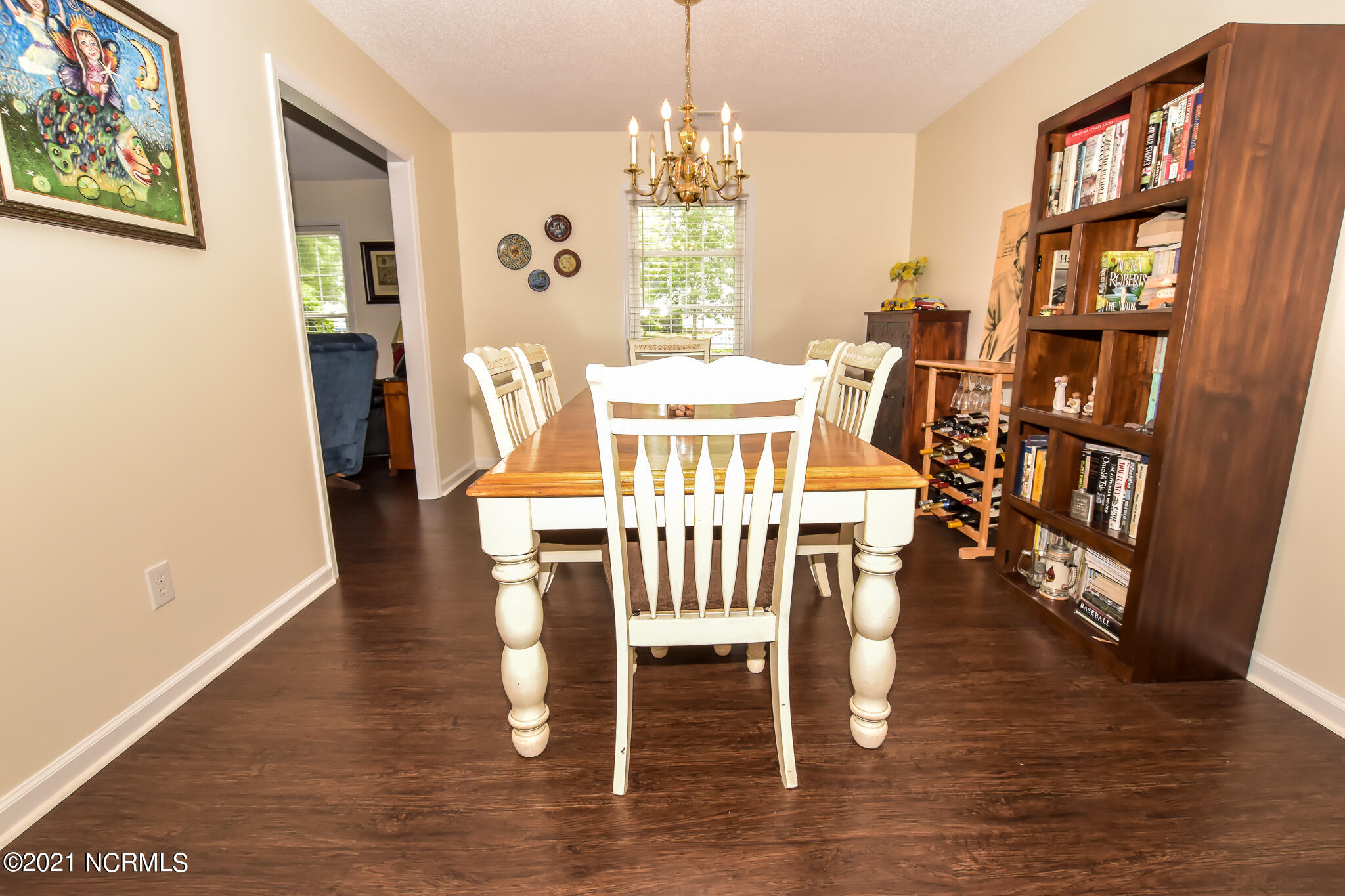 528 Raintree Road Jacksonville, NC 28540 - Photo 4 of 23 4