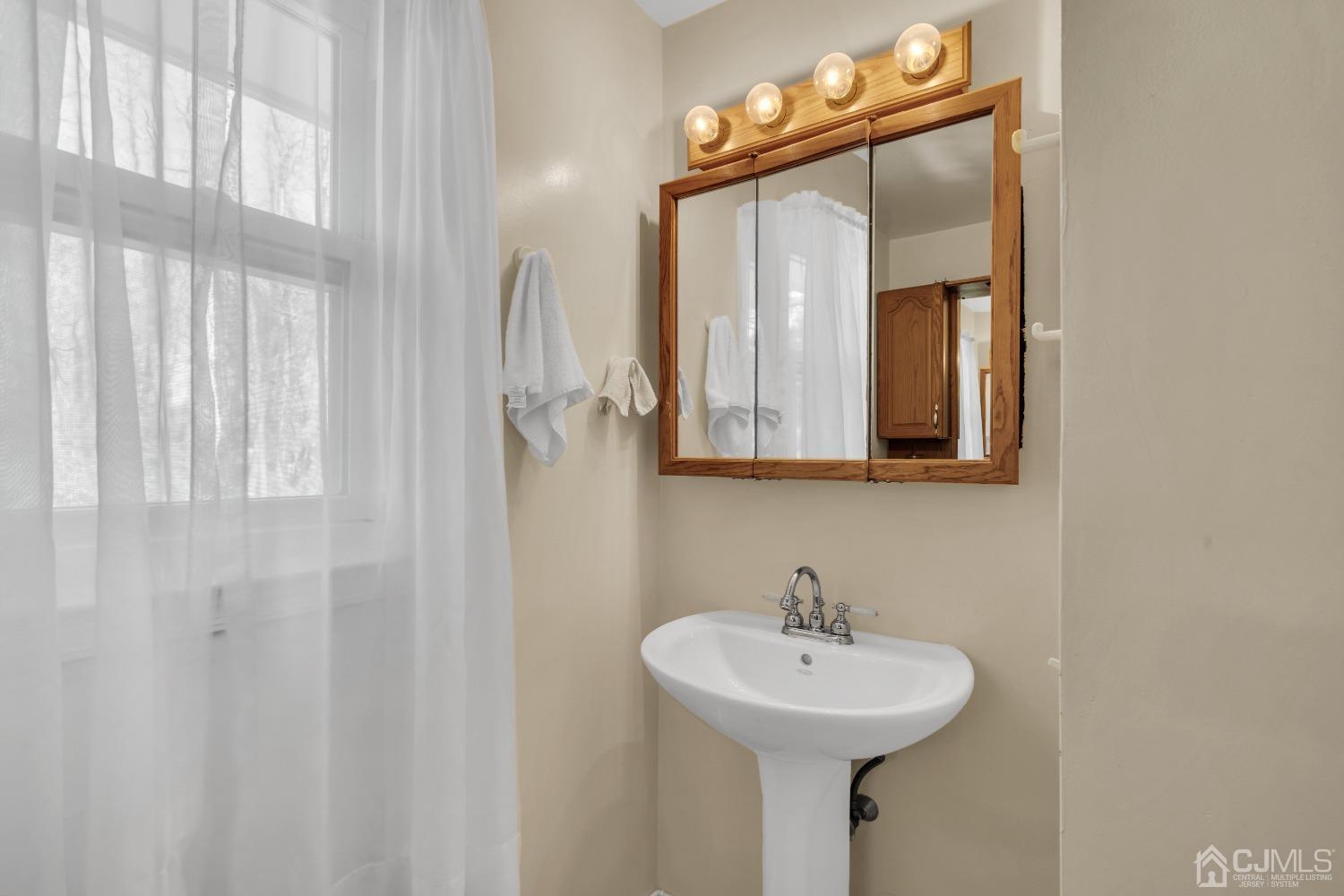 7 Glover Road Milltown, NJ 08850 - Photo 33 of 46 Gallery Image 33