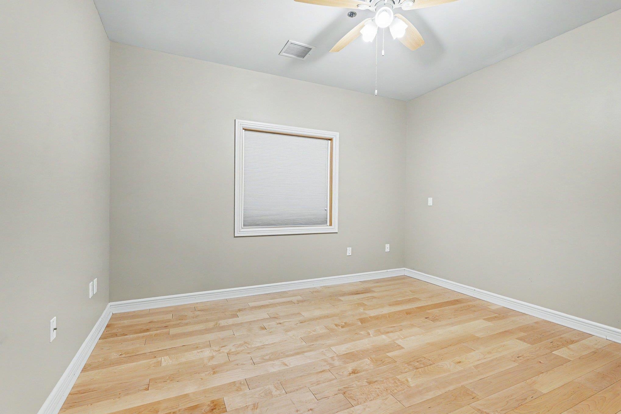 1111 North Water Street, Unit 111 Bay City, MI 48708 - Photo 13 of 40