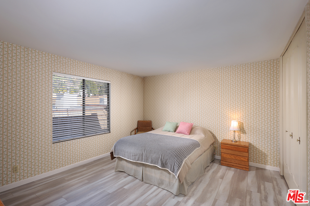 1401 Valley View Road, Unit 427 Glendale, CA 91202 - Photo 21 of 47