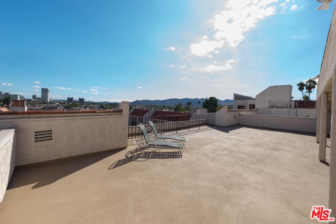 1401 Valley View Road, Unit 427 Glendale, CA 91202 - Photo 27 of 47