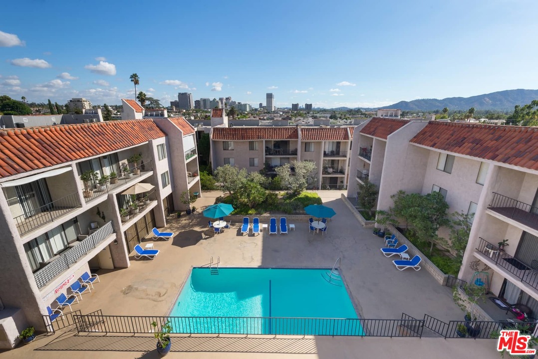 1401 Valley View Road, Unit 427 Glendale, CA 91202 - Photo 33 of 47
