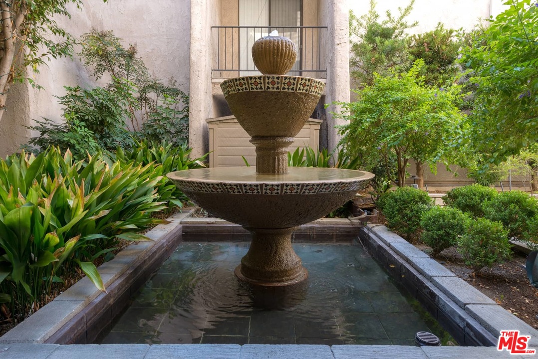 1401 Valley View Road, Unit 427 Glendale, CA 91202 - Photo 41 of 47
